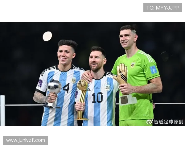 本菲卡600万欧签双足边卫卡布拉尔送穆帅新年大礼惊喜冬窗引援 本菲卡600万欧签双足边卫卡布拉尔送穆帅新年大礼惊喜冬窗引援